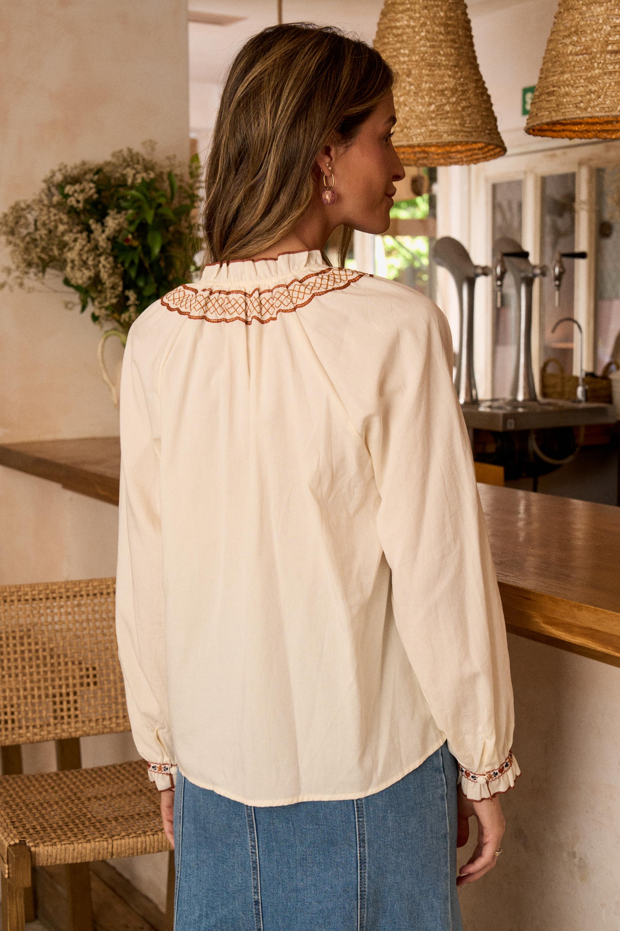 Camicia ricamata Alana