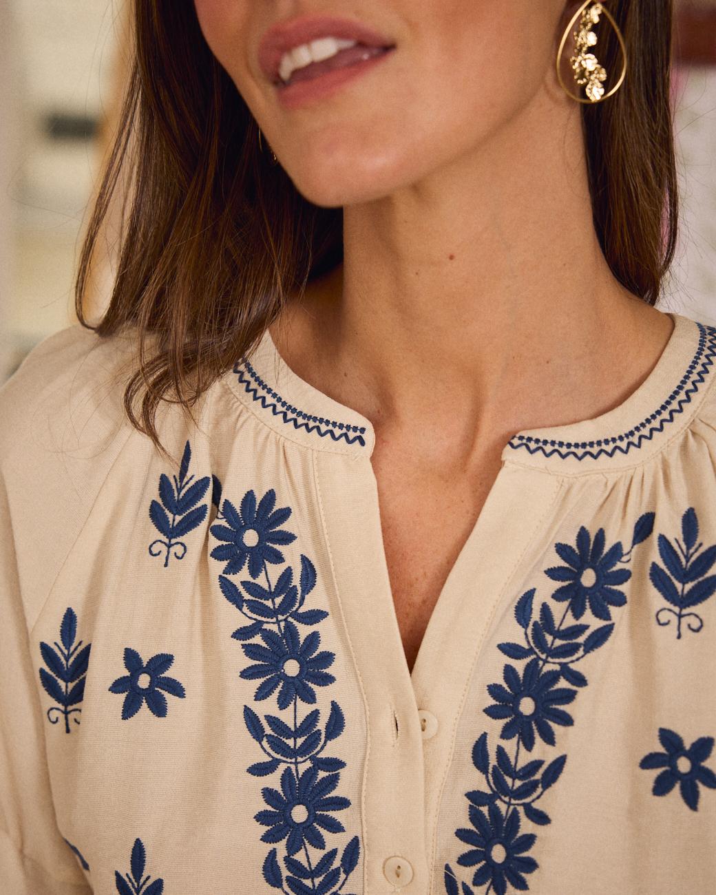 Blusa con ricami Alexandra