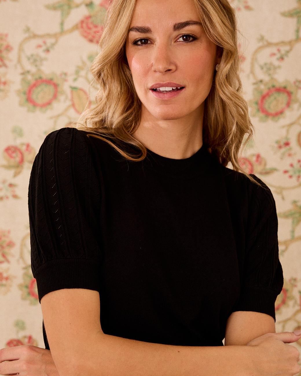 Top Nero Ruth