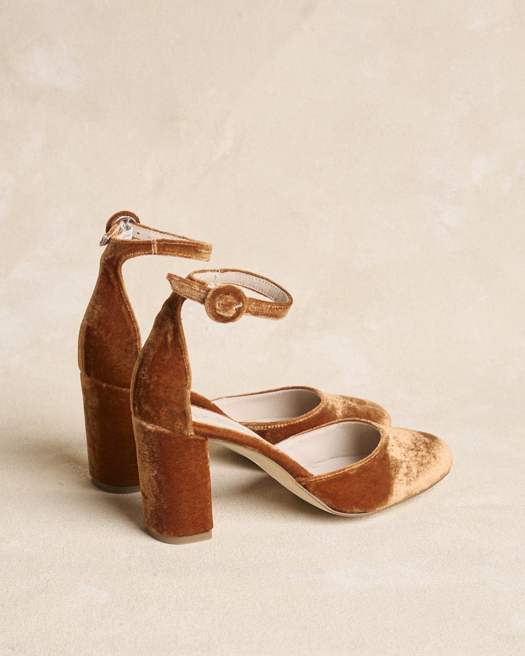 Scarpa con tacco Miro