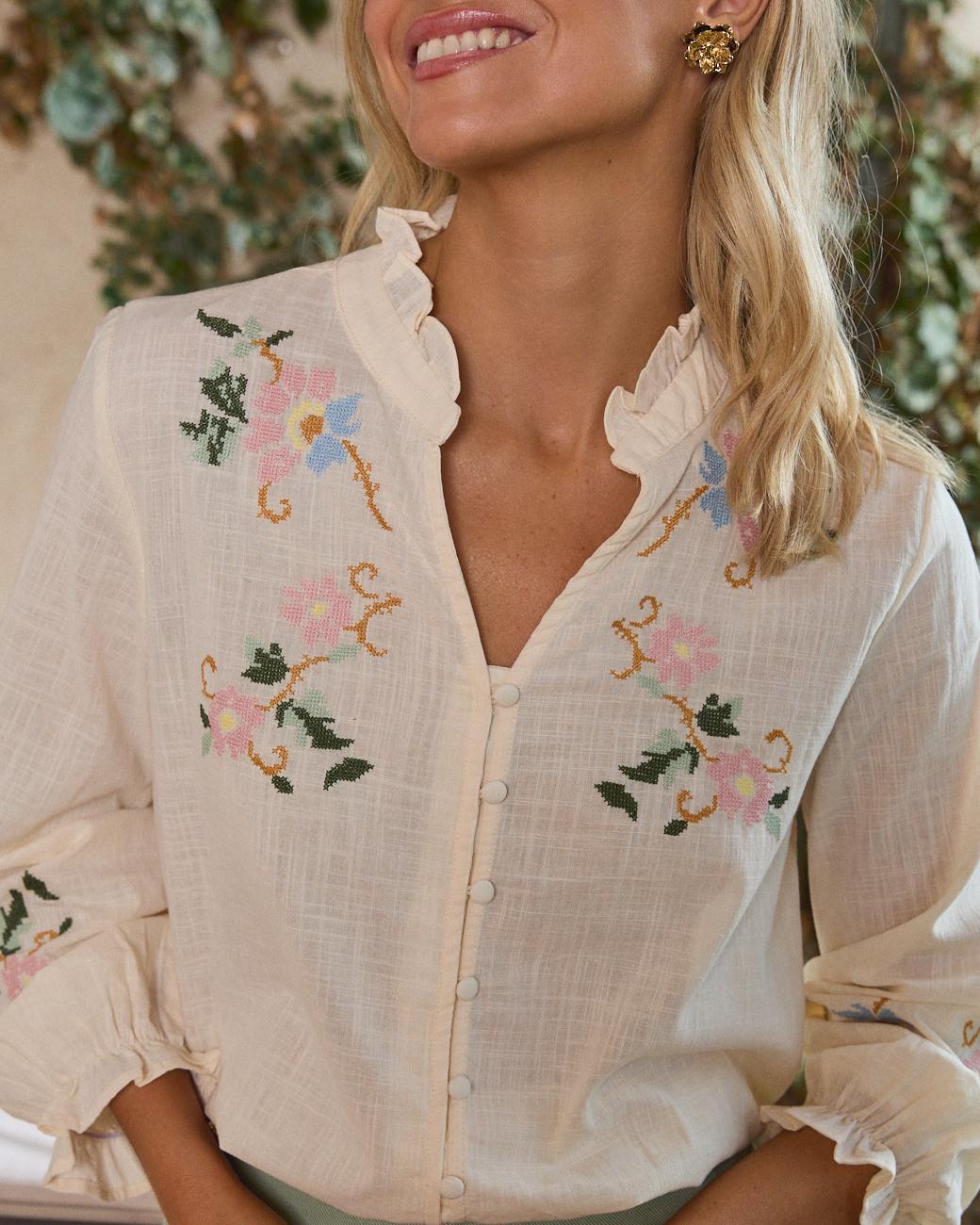 Camicia ricamata Julieta
