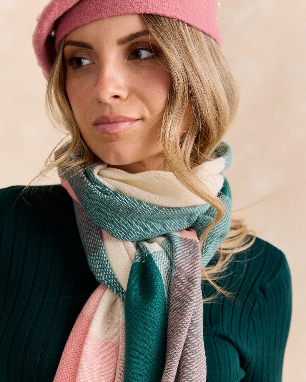 Cappello con Perle Rosi