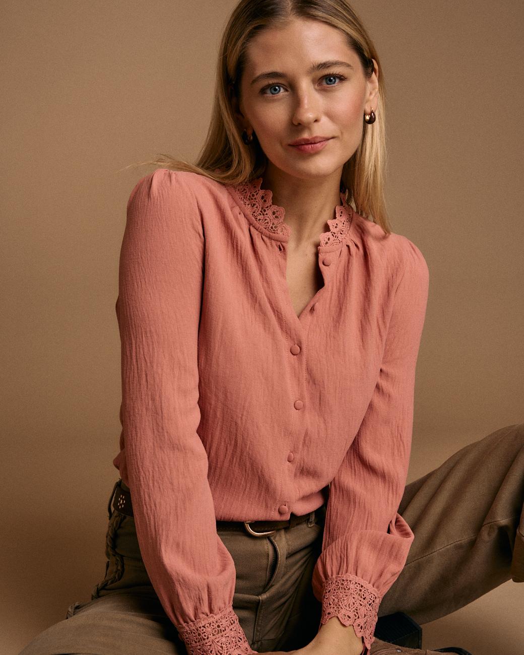 Camicia con collo ricamato Luzma