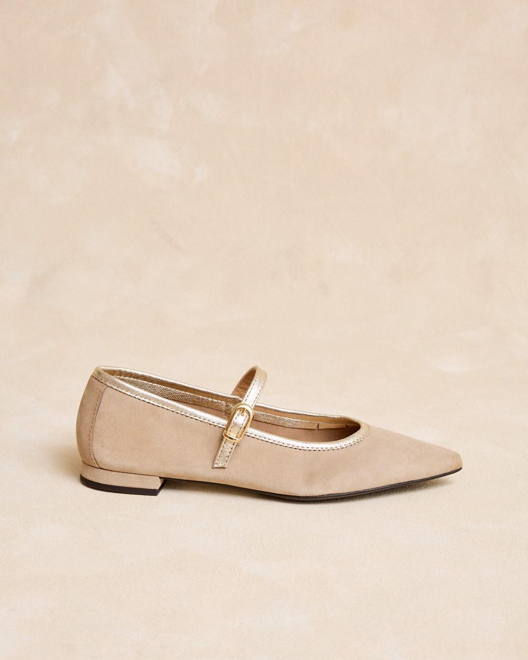 Ballerina con Fibbia Emerila