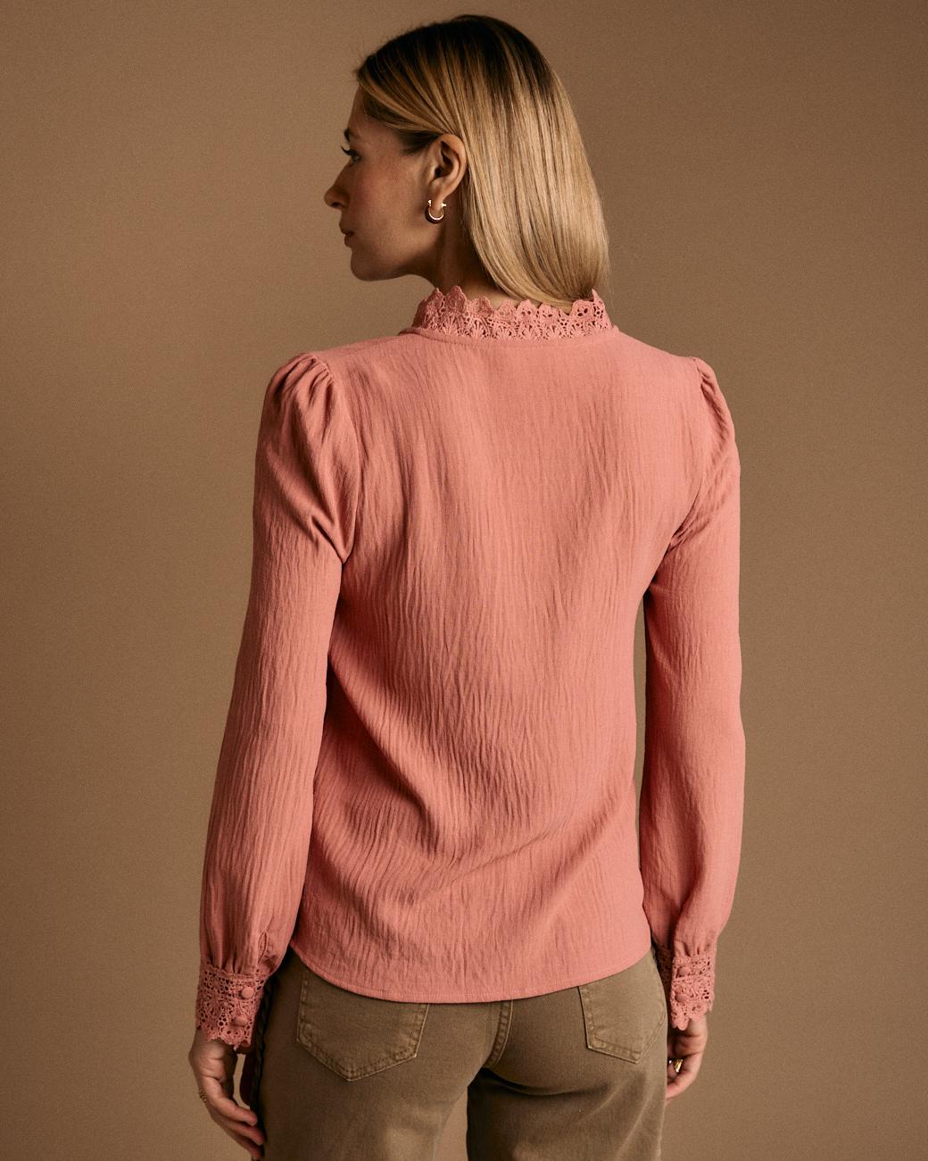Camicia con collo ricamato Luzma