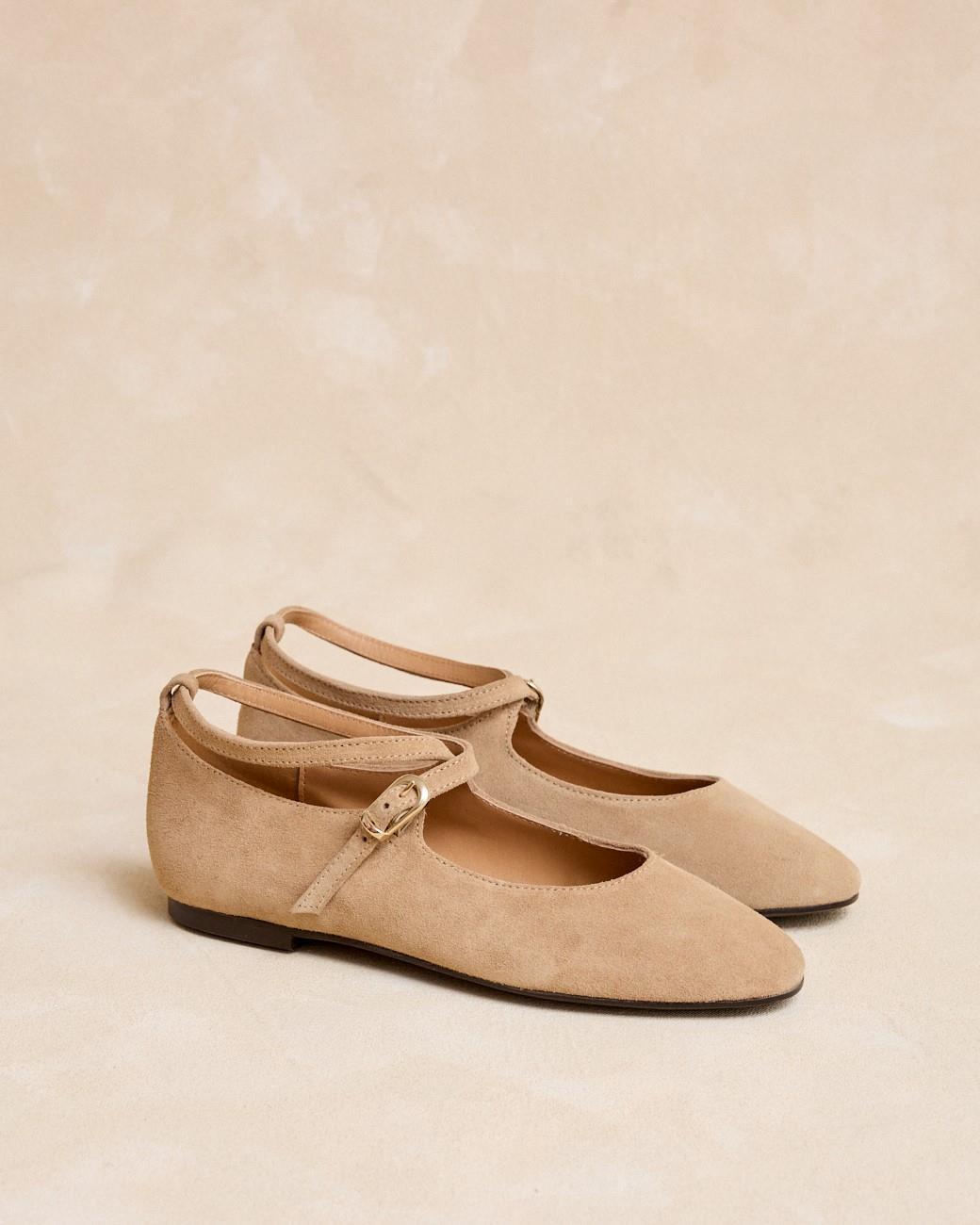 Ballerina con Fibbia Novina