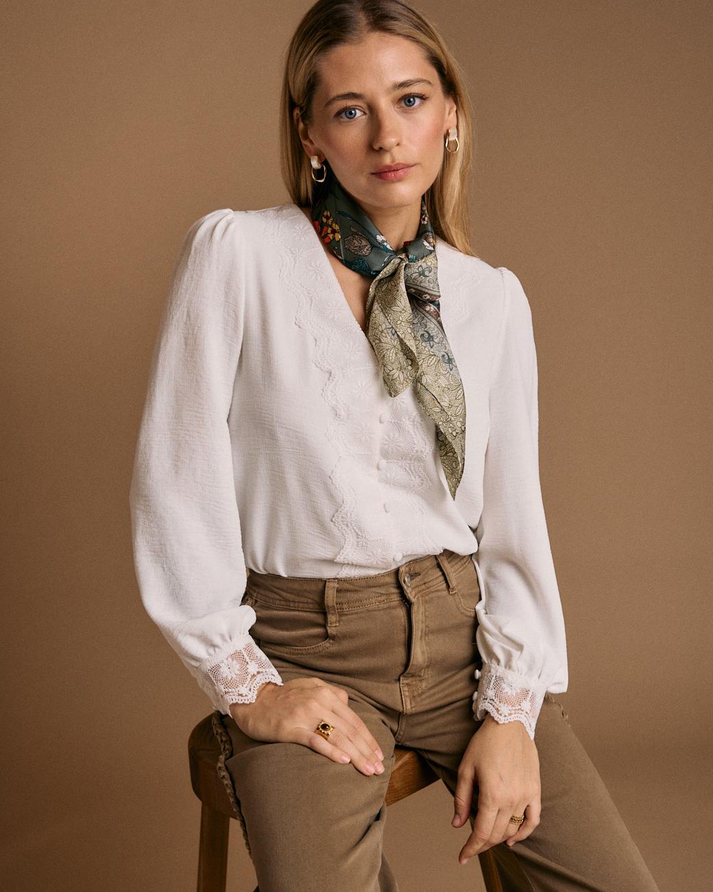 Camicia con dettaglio ricamato Greta