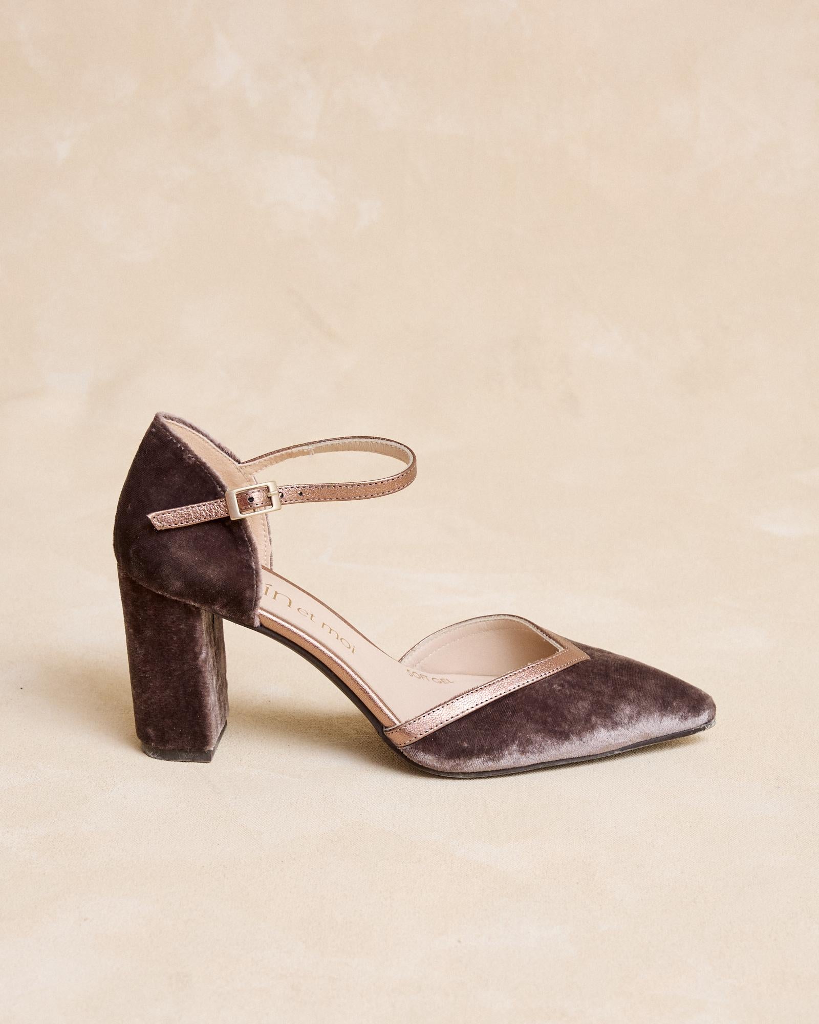 Scarpa con Tacco Loina