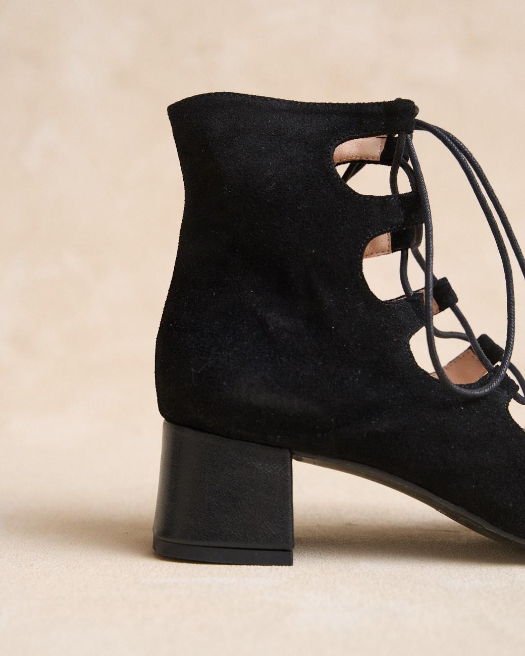 Stivaletto con lacci Gulina