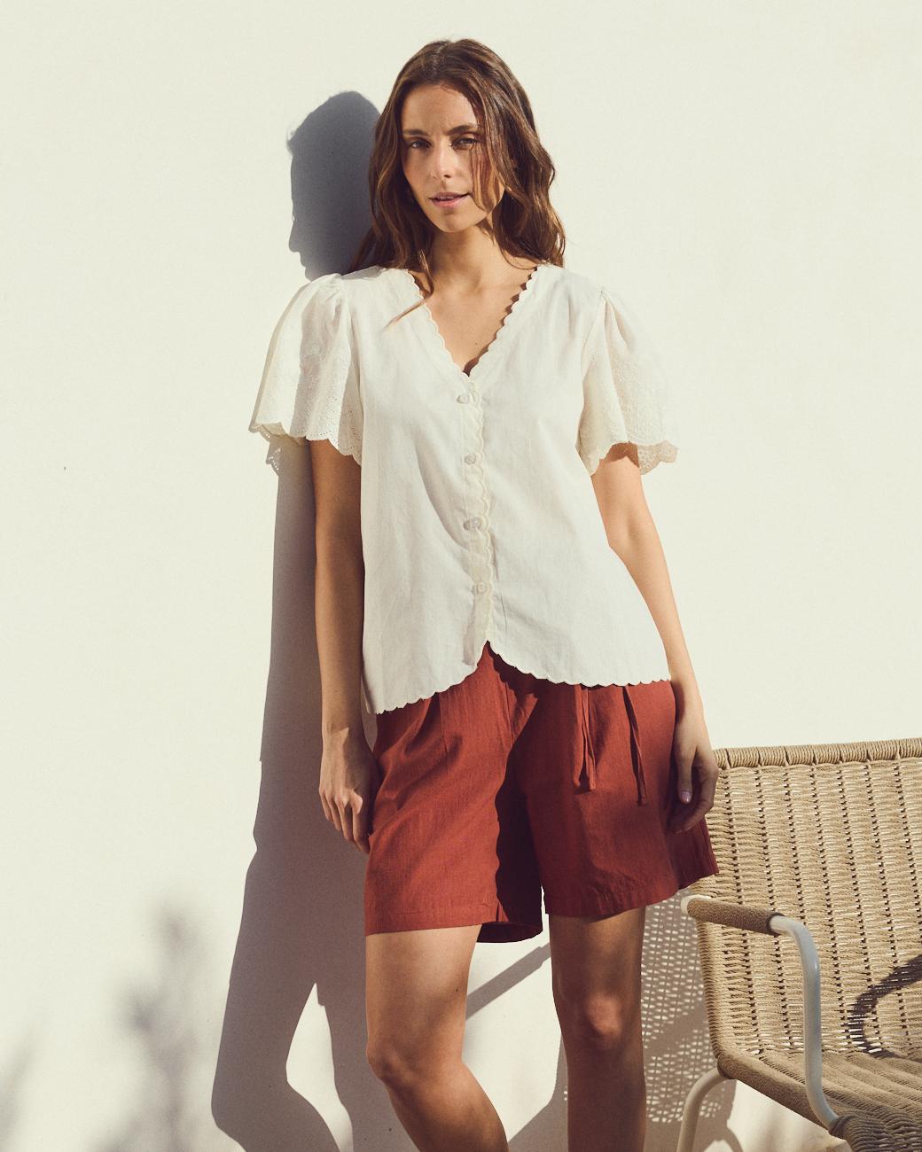 Camicia ricamata Almudena