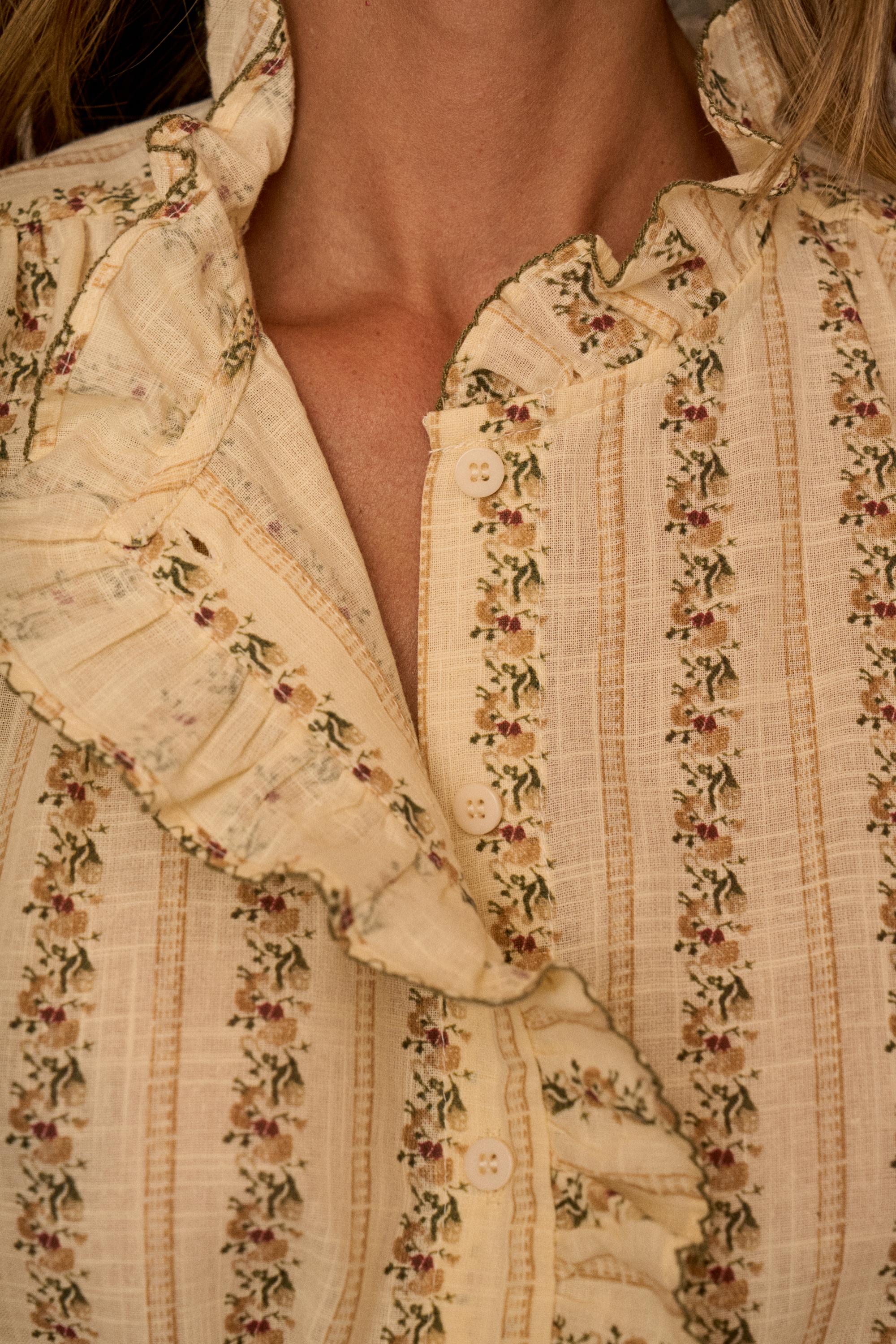 Camicia con fiori Ismene