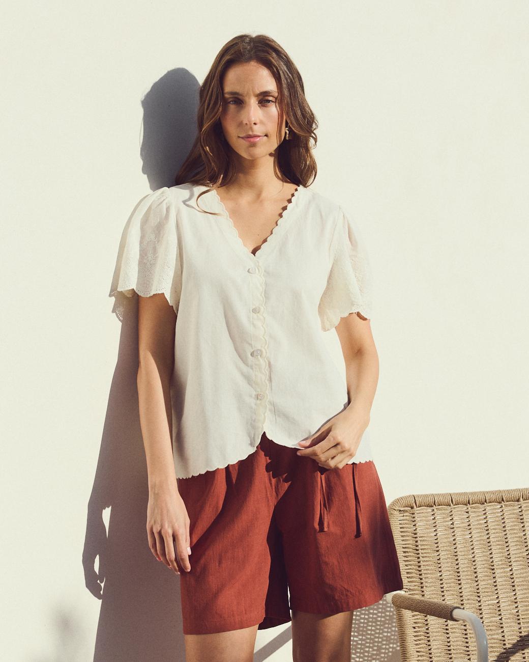 Camicia ricamata Almudena